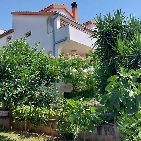 Mislav Apartment